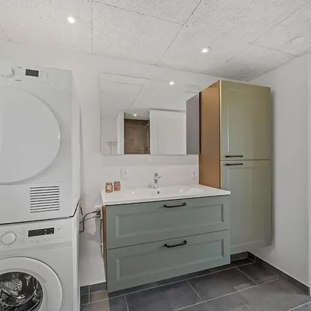 Modern With 3 Bedrooms, Completely Renovated In 2025 And Located Close To Rinkobing Fjord, * Skjern