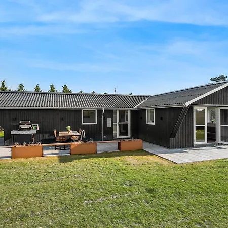 Сasa de vacaciones Modern With 3 Bedrooms, Completely Renovated In 2025 And Located Close To Rinkobing Fjord, *
