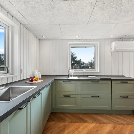 Modern With 3 Bedrooms, Completely Renovated In 2025 And Located Close To Rinkobing Fjord,