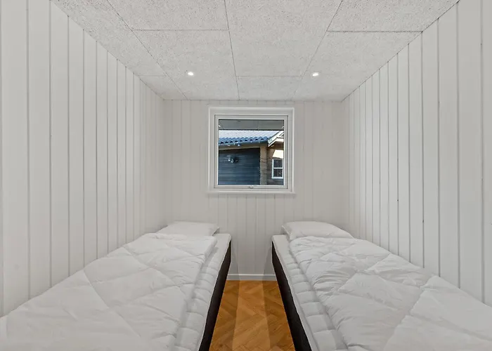Modern With 3 Bedrooms, Completely Renovated In 2025 And Located Close To Rinkobing Fjord Casa de Férias Skjern