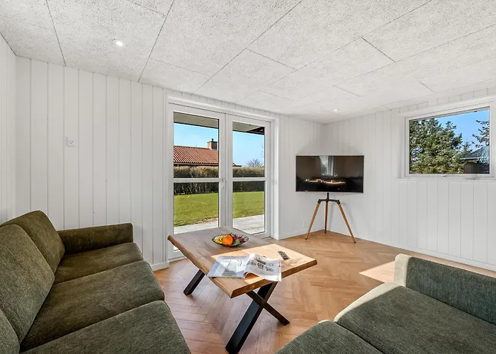 Modern With 3 Bedrooms, Completely Renovated In 2025 And Located Close To Rinkobing Fjord Casa de Férias *